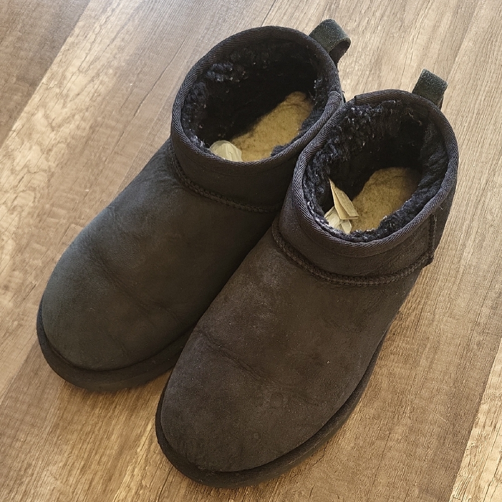 UGG Black Ankle Boots - Picture 2 of 5